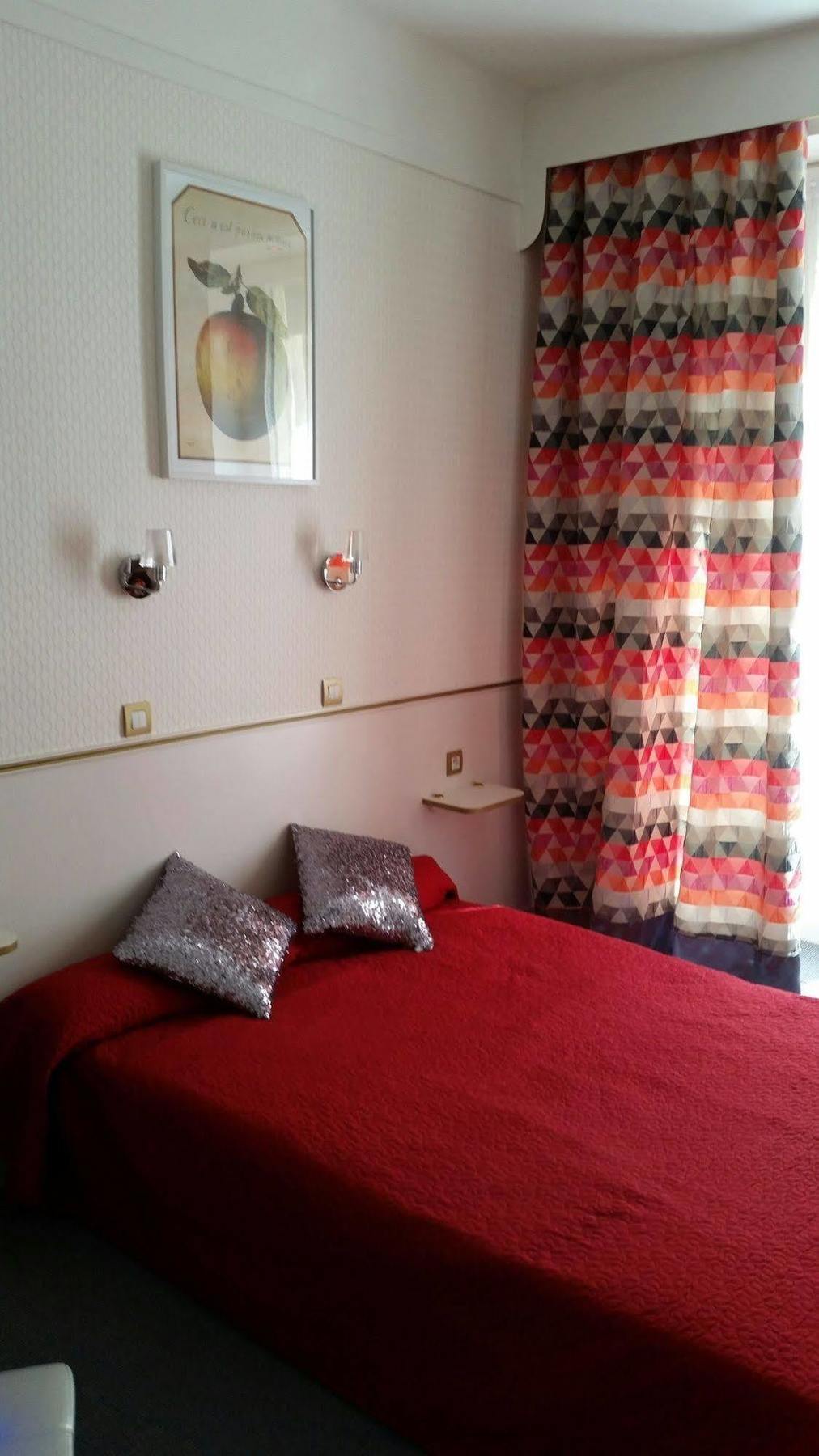 Nazareth Hotel Paris